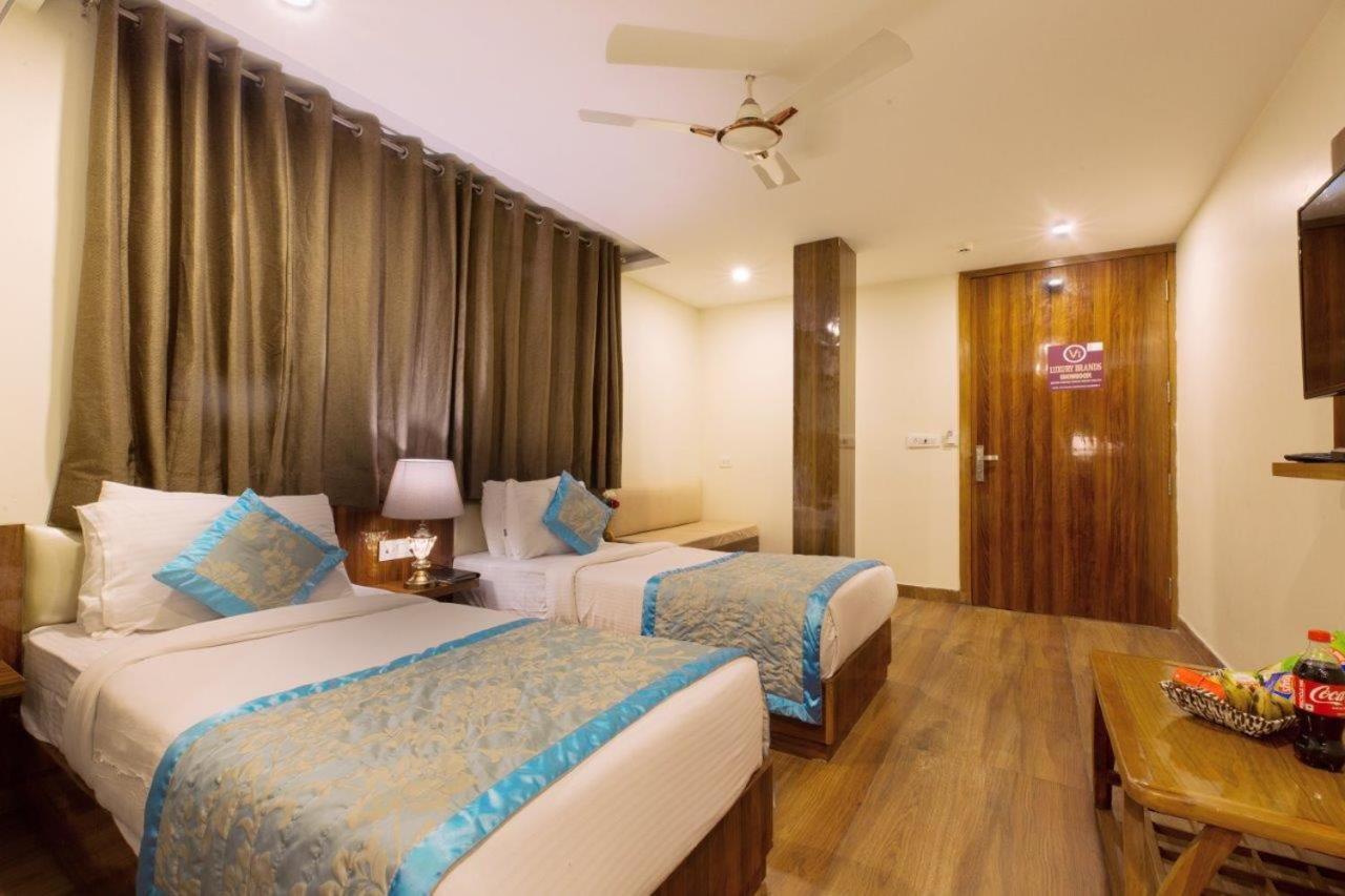 Hotel Viva Palace By Opo Új-Delhi Kültér fotó