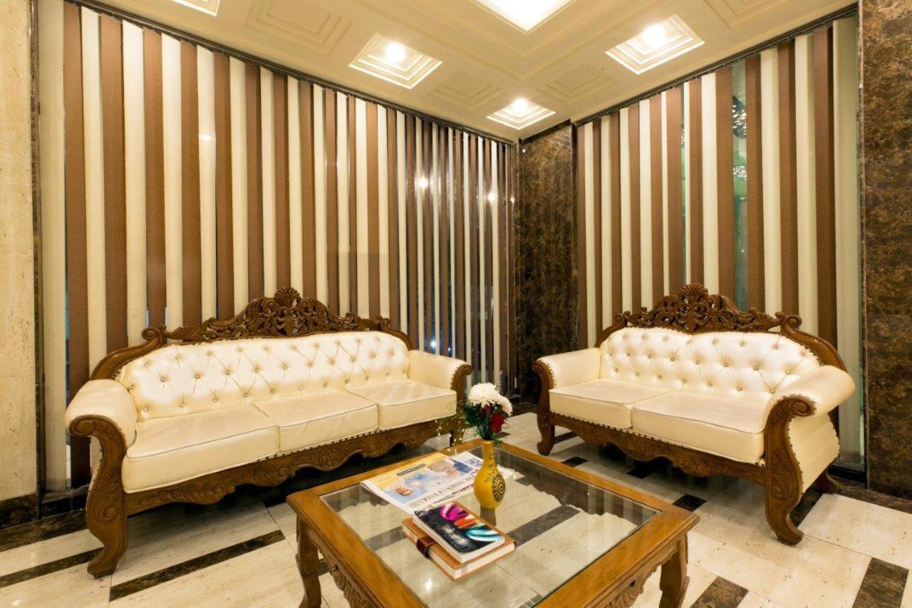 Hotel Viva Palace By Opo Új-Delhi Kültér fotó